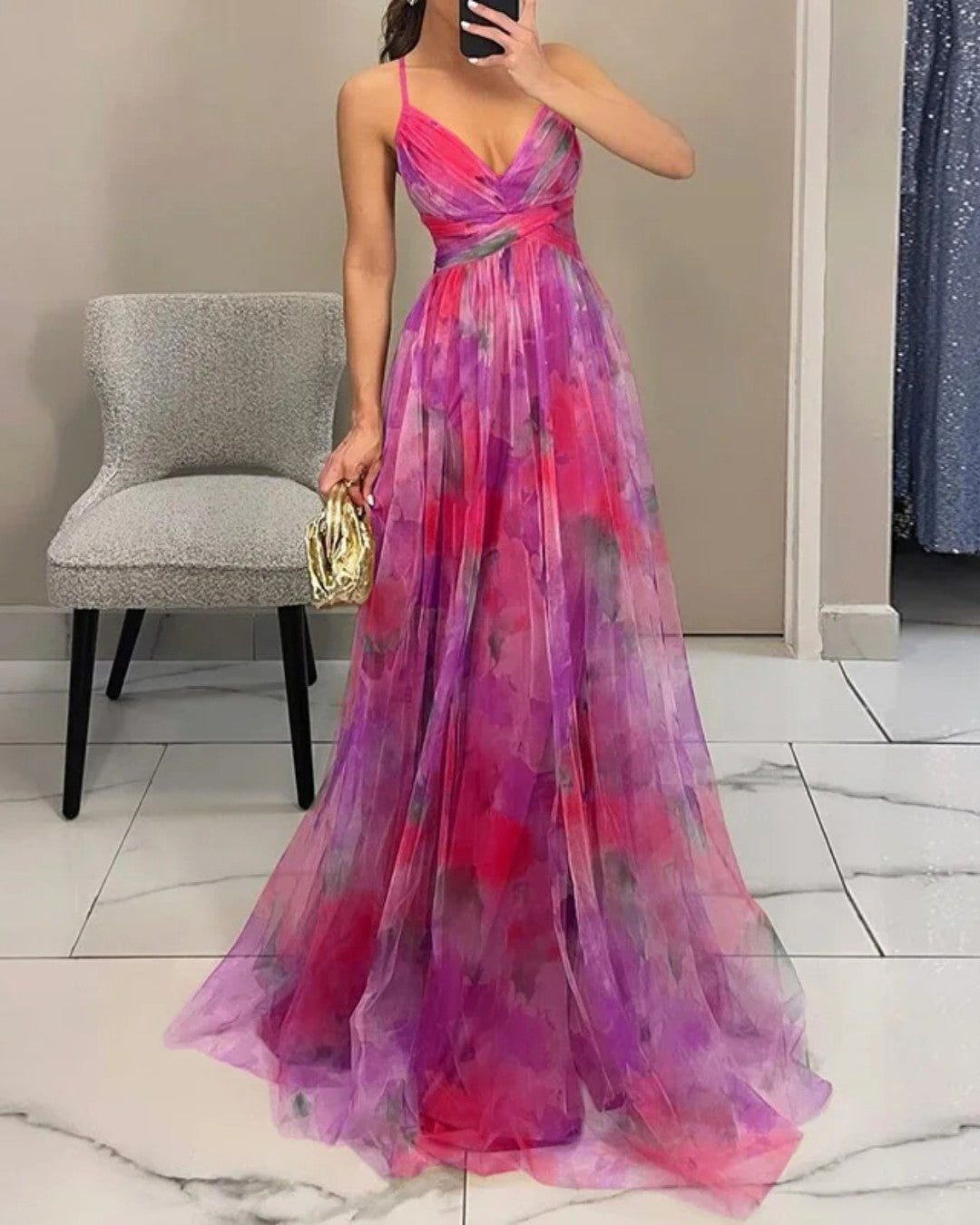 Vestido largo con estampado floral elegante