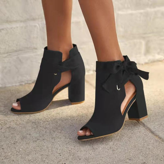 Tacones con lazo